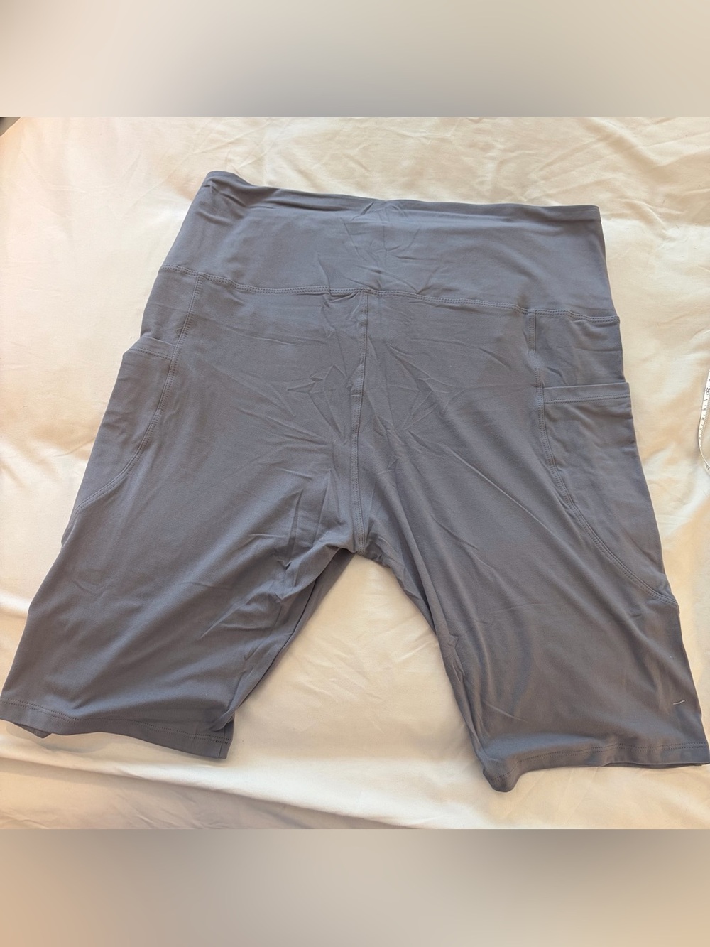 Women’s Gray High-Waisted Athletic Shorts With Pockets XL New